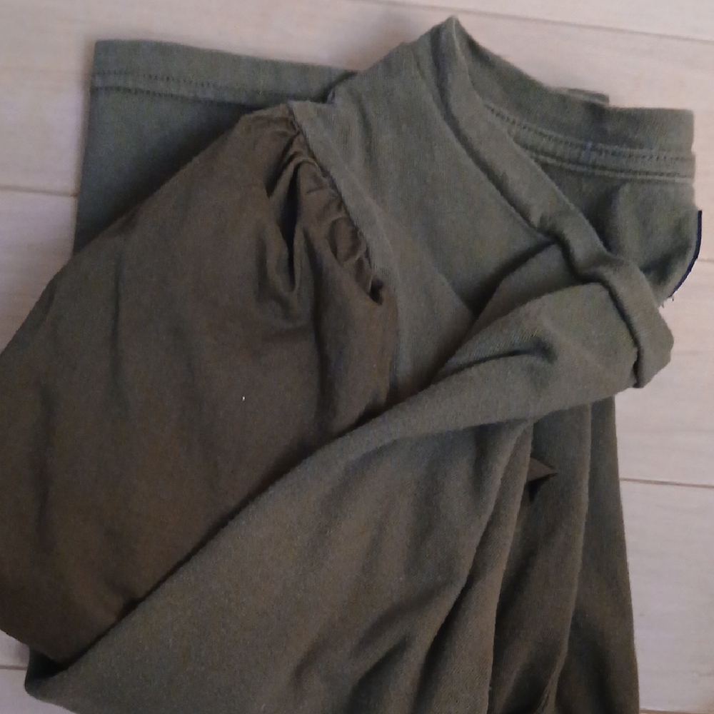 Olive Green LONG SLEEVE TOP